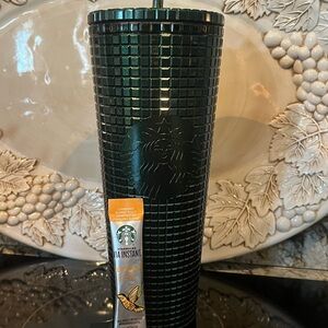 Starbucks Dark Green Holiday Textured Tumbler 24 oz New with Via